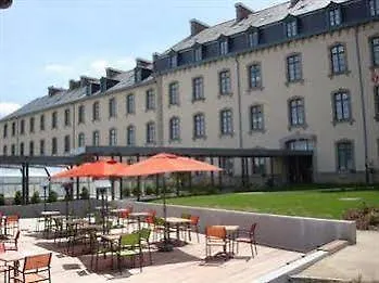 Vacanceole - Le Duguesclin Hotel