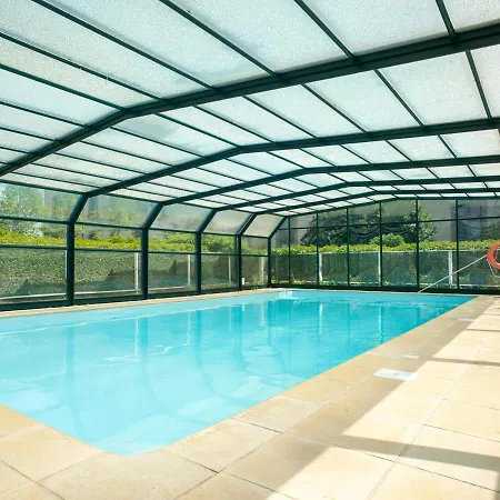 Vacanceole - Le Duguesclin 3* Dinan