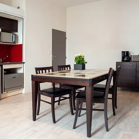 Hotel Vacanceole - Le Duguesclin Dinan