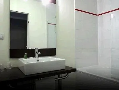 Hotel Vacanceole - Le Duguesclin Dinan
