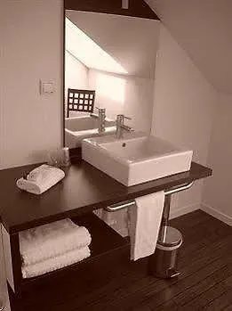 Vacanceole - Le Duguesclin Hotel 3*